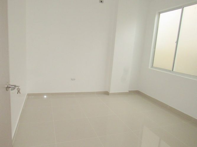 Local en arriendo en El Poblado, Girón, 125 m² · foto 8 de 10