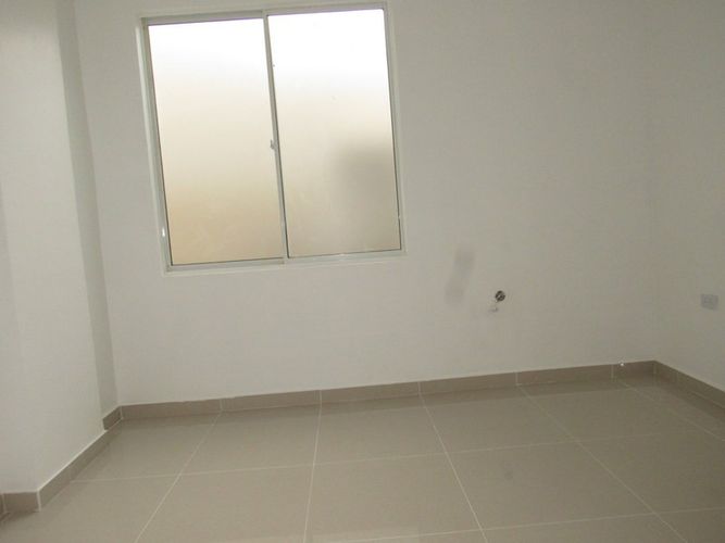 Local en arriendo en El Poblado, Girón, 125 m² · foto 9 de 10