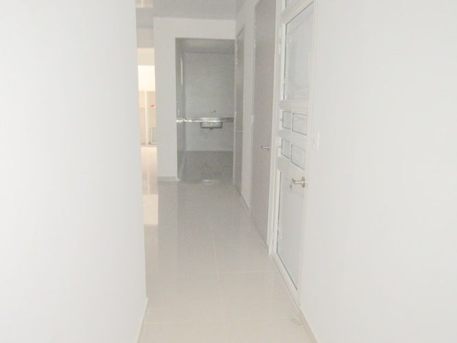 Local en arriendo en El Poblado, Girón, 125 m² · foto 2 de 10