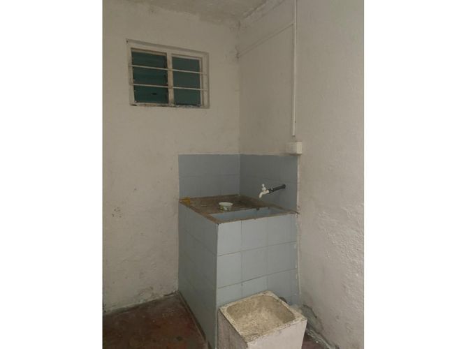 Casa de 7 alcobas en venta en Sector Parque Valencia, Armenia, 156 m² · foto 4 de 20
