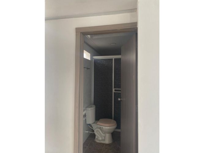 Casa de 7 alcobas en venta en Sector Parque Valencia, Armenia, 156 m² · foto 8 de 20