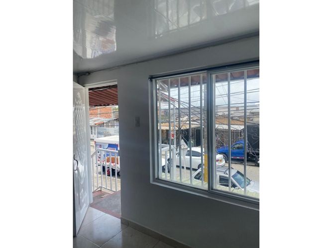 Casa de 7 alcobas en venta en Sector Parque Valencia, Armenia, 156 m² · foto 11 de 20