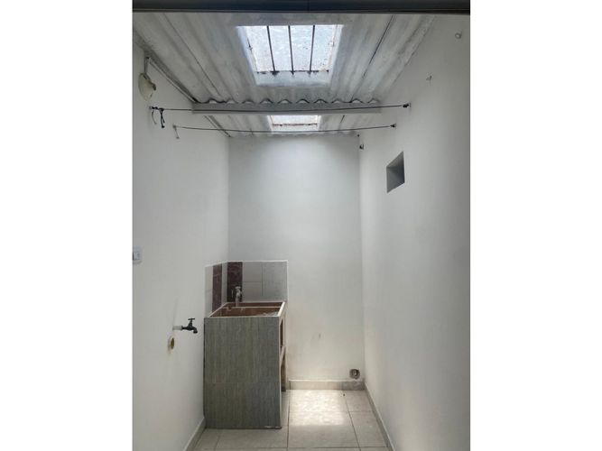 Casa de 7 alcobas en venta en Sector Parque Valencia, Armenia, 156 m² · foto 16 de 20