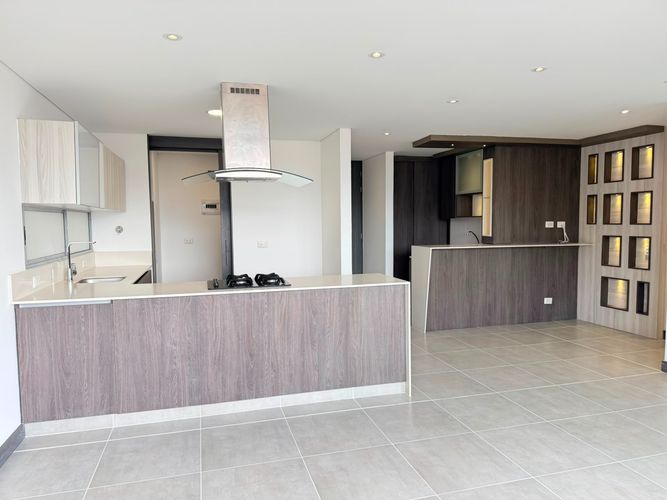 Apartamento de 3 alcobas en arriendo en El Poblado, Medellín, 100 m² · foto 10 de 18