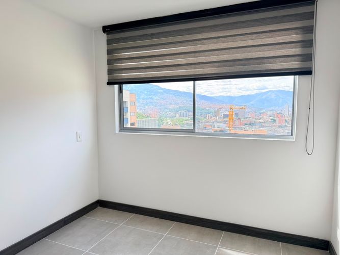 Apartamento de 3 alcobas en arriendo en El Poblado, Medellín, 100 m² · foto 5 de 18