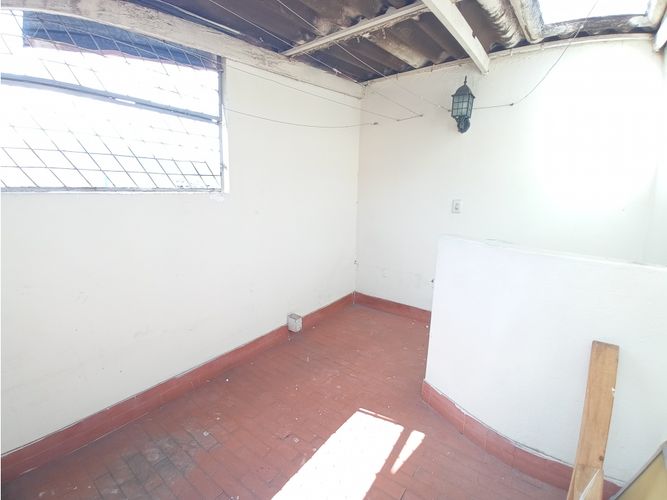 Casa de 6 alcobas en arriendo en Gerona, Medellín, 156 m² · foto 21 de 24