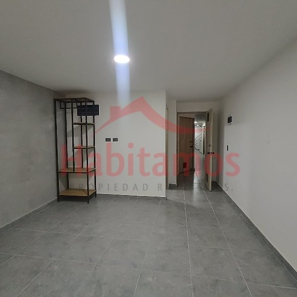Apartaestudio en arriendo en El Dorado, Envigado · foto 5 de 11