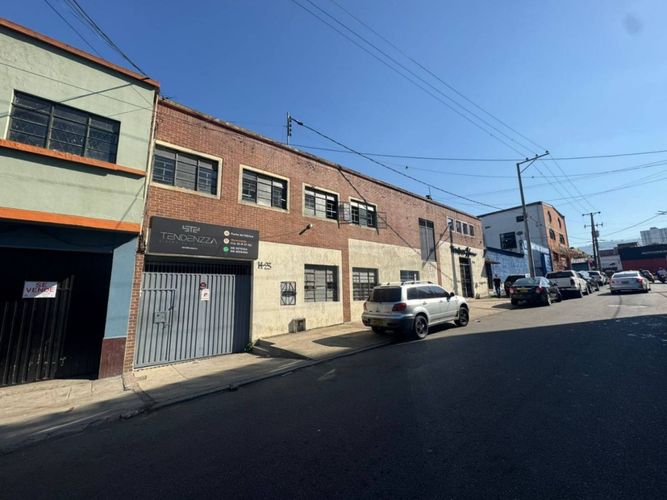 Bodega en venta en San Francisco, Bucaramanga, 613 m² · foto 16 de 17