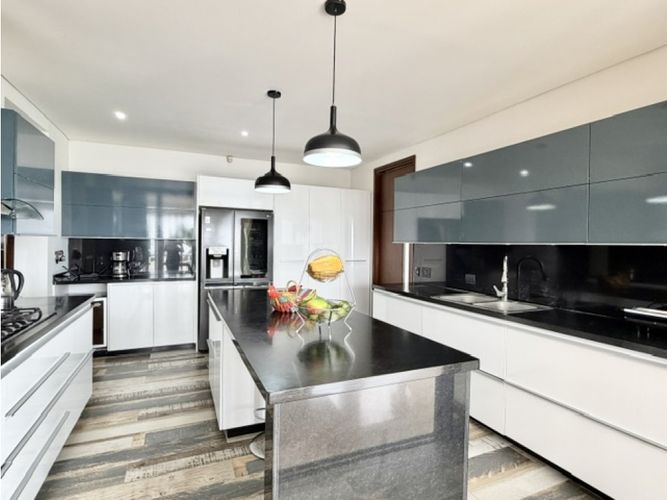 Casa de 4 alcobas en venta en Menga, Yumbo, 557 m² · foto 20 de 24