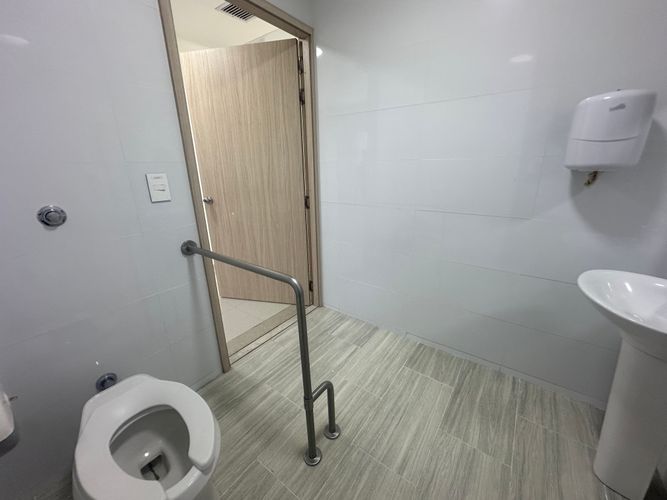 Local en venta en Fundadores, Armenia, 126 m² · foto 17 de 24