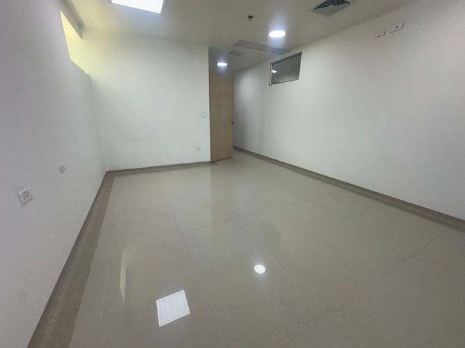 Local en venta en Fundadores, Armenia, 126 m² · foto 19 de 24