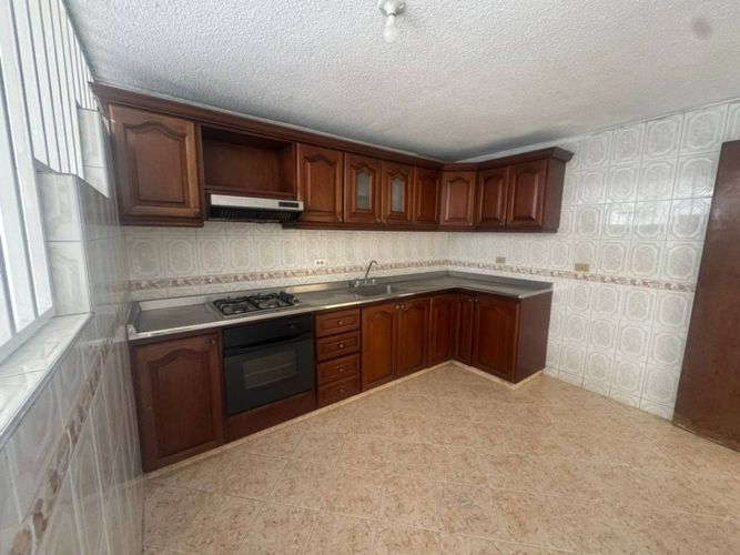 Casa de 4 alcobas en venta en El Prado, Bucaramanga, 325 m² · foto 12 de 24