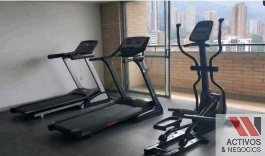 Apartamento de 2 alcobas en venta en Los Balsos, Medellín, 104 m² · foto 3 de 24