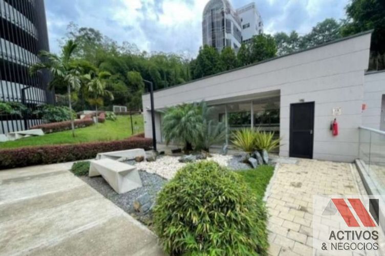 Apartamento de 2 alcobas en venta en Los Balsos, Medellín, 104 m² · foto 7 de 24