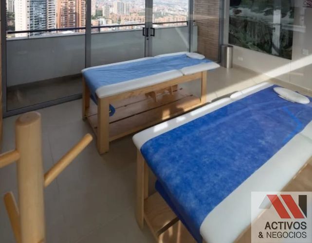 Apartamento de 2 alcobas en venta en Los Balsos, Medellín, 104 m² · foto 18 de 24