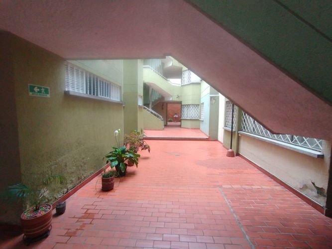 Apartamento de 3 alcobas en venta en San Francisco, Bucaramanga, 73 m² · foto 20 de 24