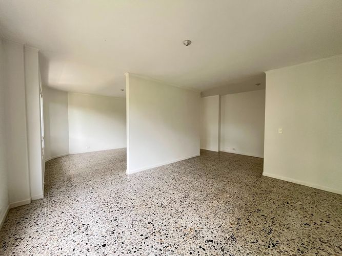 Apartamento de 3 alcobas en venta en El Poblado, Medellín, 155 m² · foto 14 de 20