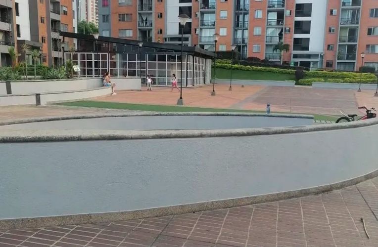 Apartamento de 3 alcobas en venta en Ditaires, Itagüí, 66 m² · foto 12 de 24