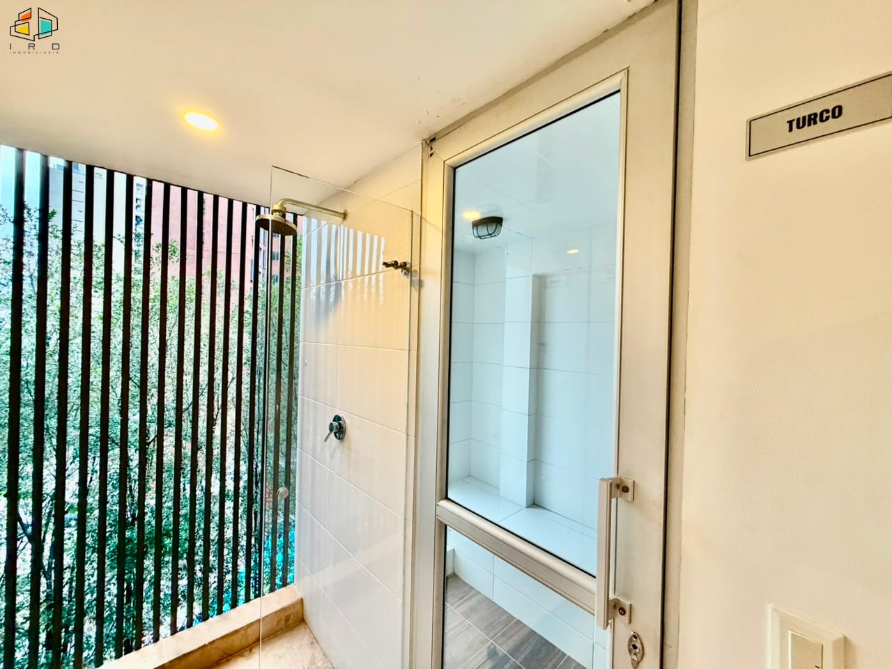 Apartamento en arriendo en La Linde, Medellín · foto 23 de 24