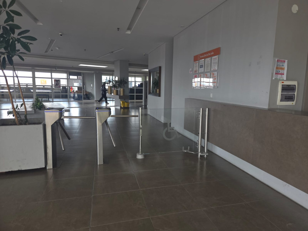 Apartamento en venta en Arboleda Sur, Bogotá · foto 3 de 18
