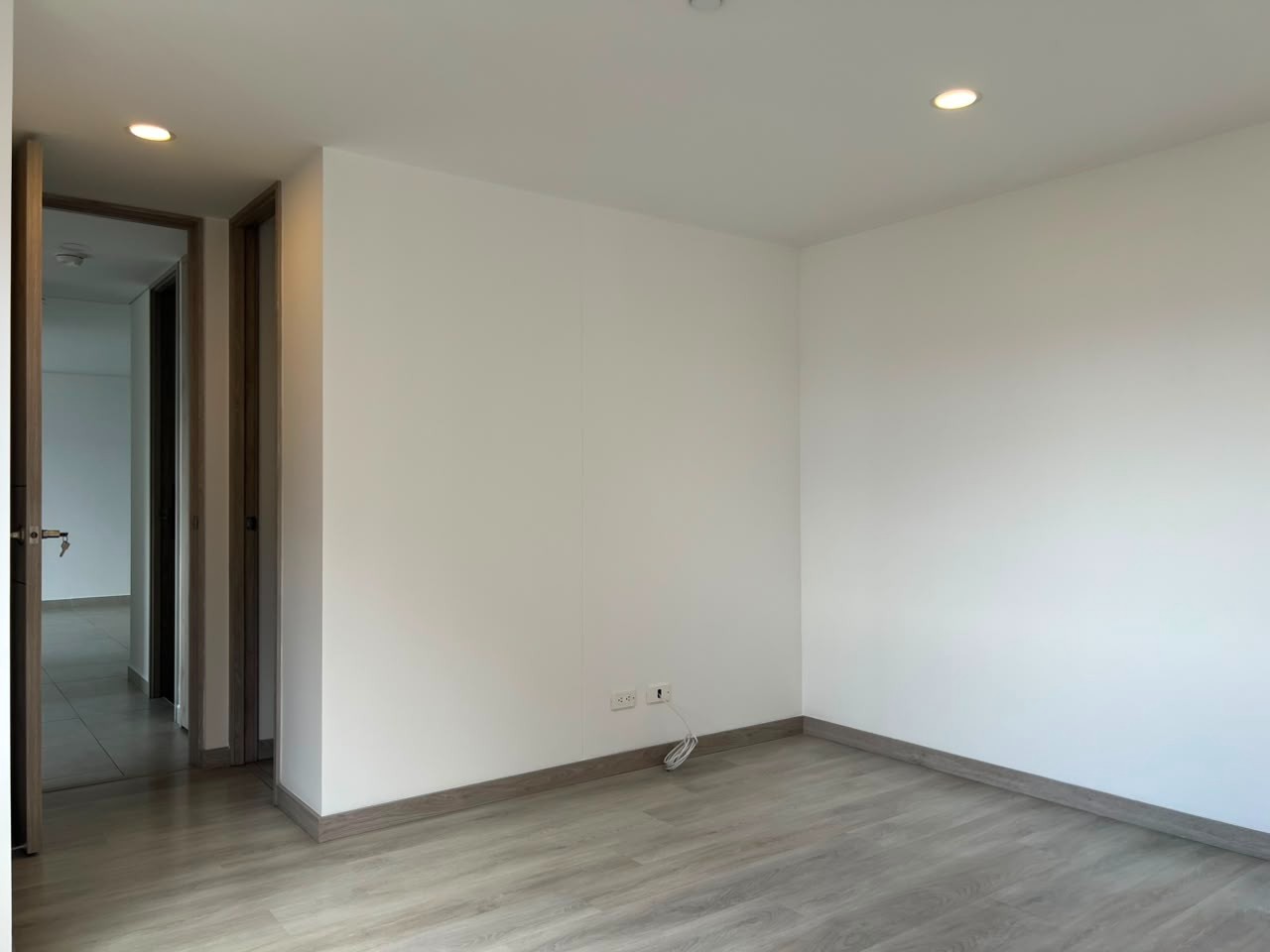 Apartamento en arriendo en Loma Benedictinos, Envigado · foto 10 de 19