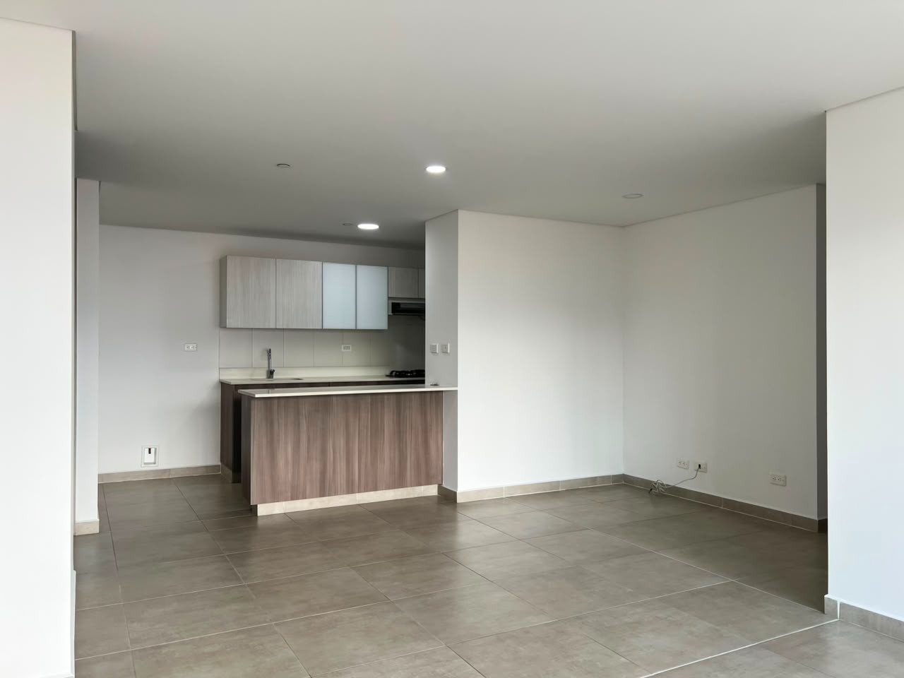 Apartamento en arriendo en Loma Benedictinos, Envigado · foto 12 de 19