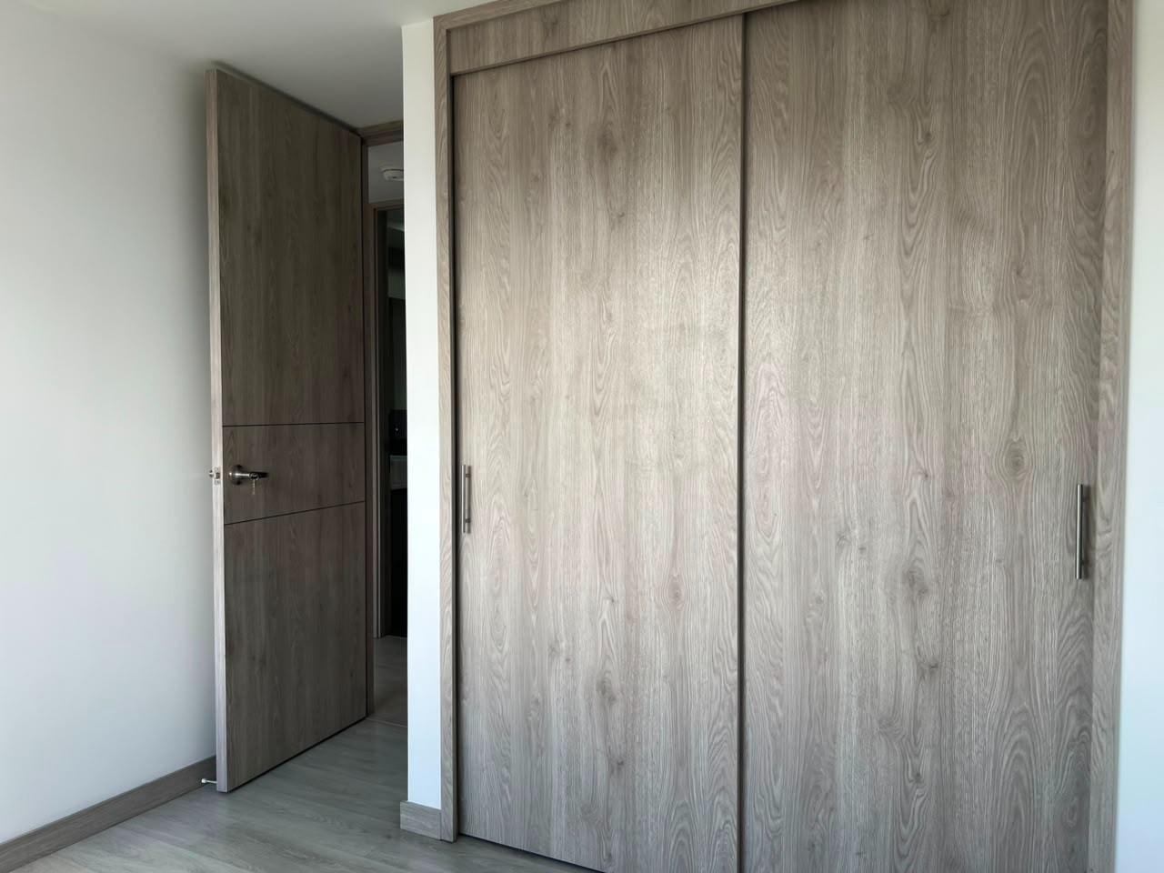 Apartamento en arriendo en Loma Benedictinos, Envigado · foto 17 de 19