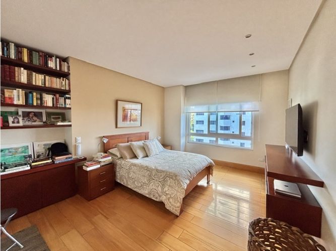 Apartamento de 2 alcobas en venta en Normandia, Cali, 185 m² · foto 23 de 24