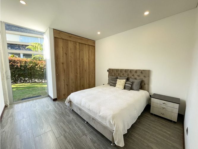 Casa de 4 alcobas en venta en La Pradera, Envigado, 514 m² · foto 8 de 20