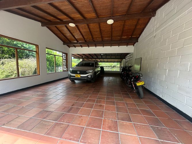 Casa de 7 alcobas en venta en Armenia, 502 m² · foto 14 de 24