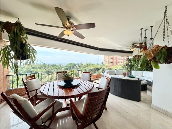 Apartamento de 4 alcobas en venta en Arboledas, Cali, 480 m² · foto 2 de 24