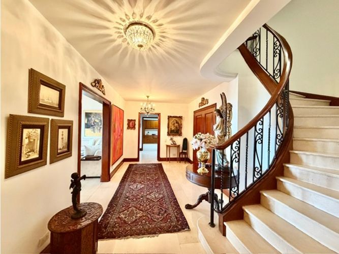 Apartamento de 4 alcobas en venta en Arboledas, Cali, 480 m² · foto 4 de 24