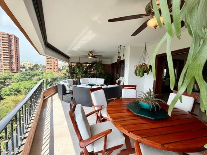 Apartamento de 4 alcobas en venta en Arboledas, Cali, 480 m² · foto 11 de 24