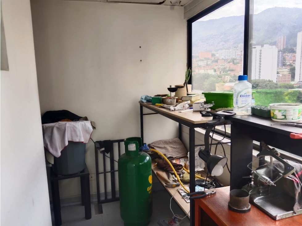 Local comercial en venta en La candelaria, Medellín 2