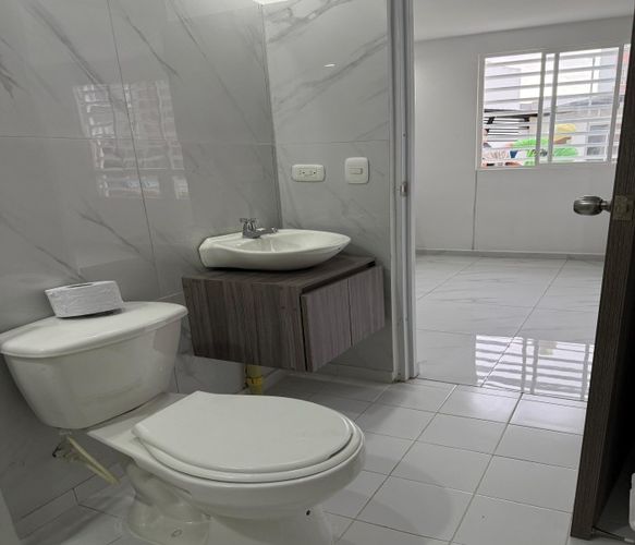 Apartamento de 2 alcobas en venta en Candelaria, 42 m² · foto 9 de 18