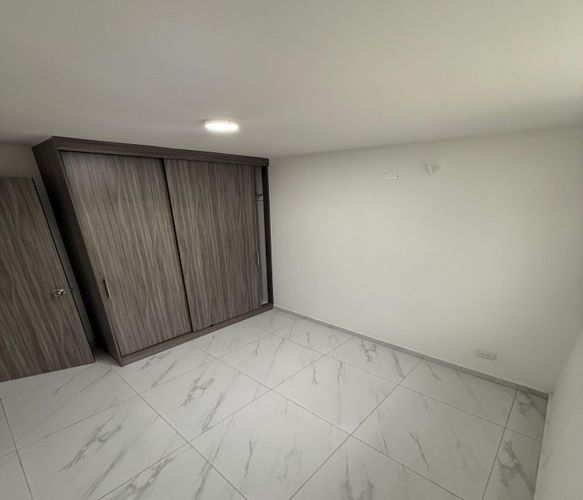 Apartamento de 2 alcobas en venta en Candelaria, 42 m² · foto 11 de 18