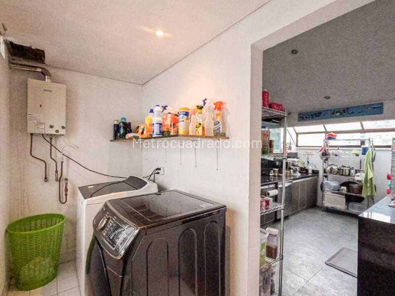 Apartamento en venta en Los Rosales, Bogotá · foto 10 de 20