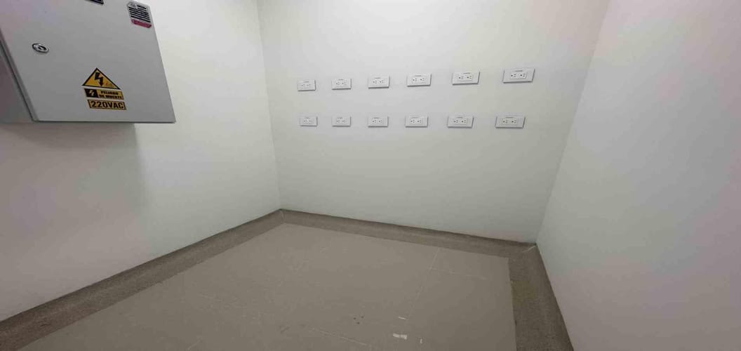 Local en arriendo en Fundadores, Armenia, 124 m² · foto 4 de 24
