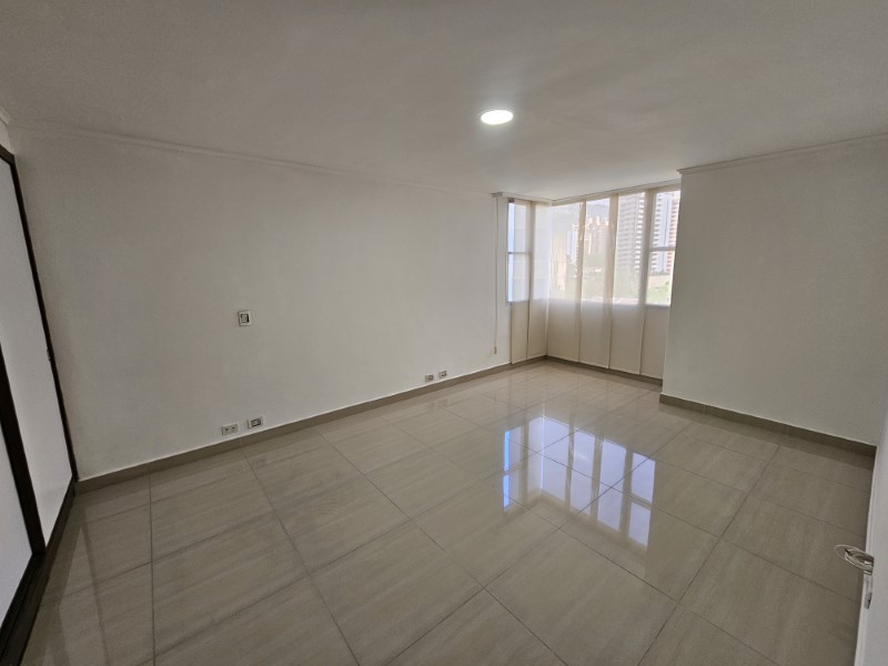 Apartamento en arriendo en Patio Bonito, Medellín · foto 7 de 15