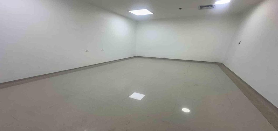 Local en arriendo en Fundadores, Armenia, 118 m² · foto 20 de 24