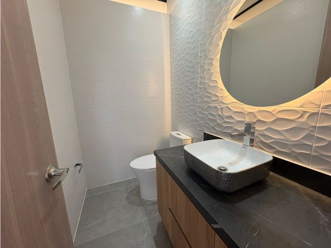 Casa de 3 alcobas en venta en Lomitas, La Ceja, 255 m² · foto 7 de 24