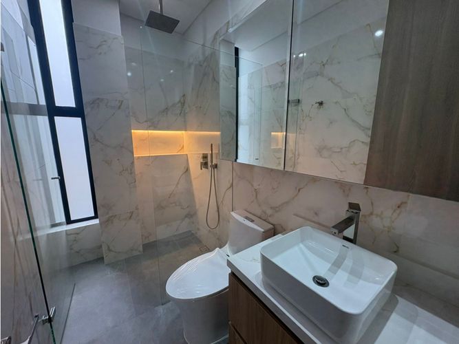 Casa de 3 alcobas en venta en Lomitas, La Ceja, 255 m² · foto 12 de 24