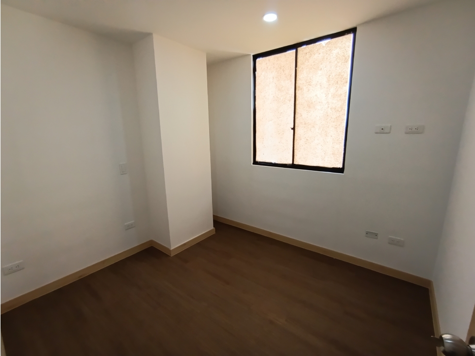 Apartamento en arriendo en Rionegro · foto 9 de 24