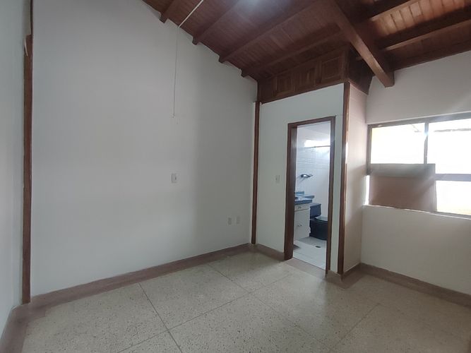 Casa de 3 alcobas en venta en El Contento, Cúcuta, 417 m² · foto 7 de 17