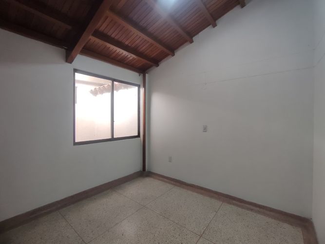 Casa de 3 alcobas en venta en El Contento, Cúcuta, 417 m² · foto 9 de 17