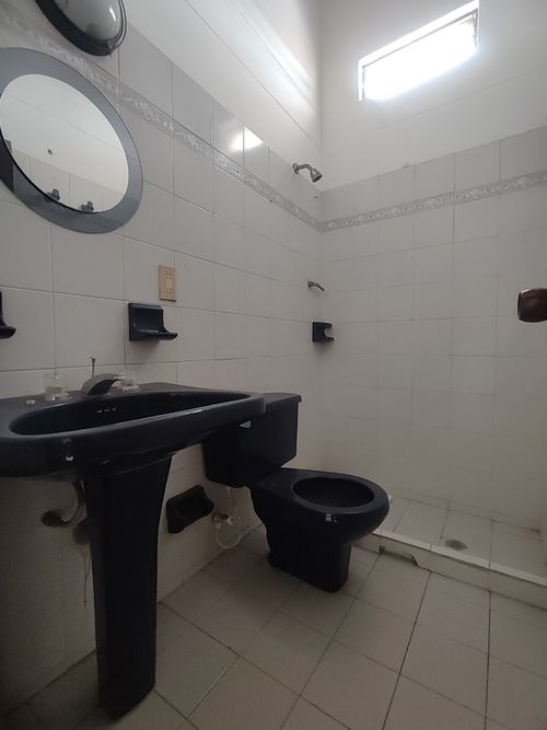 Casa de 3 alcobas en venta en El Contento, Cúcuta, 417 m² · foto 12 de 17
