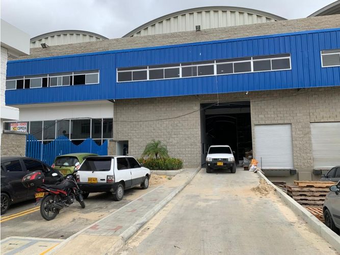 Bodega en arriendo en El Pueblo, Barranquilla, 691 m² · foto 3 de 16