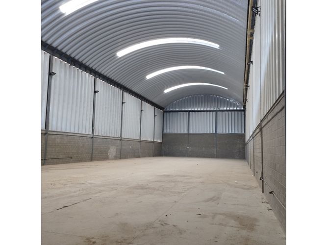 Bodega en arriendo en El Pueblo, Barranquilla, 691 m² · foto 12 de 16