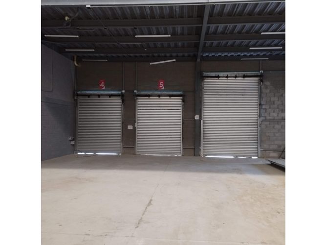 Bodega en arriendo en El Pueblo, Barranquilla, 691 m² · foto 15 de 16