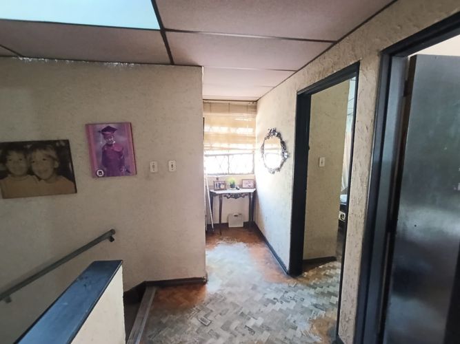Casa de 3 alcobas en venta en La Merced, Cali, 147 m² · foto 11 de 18